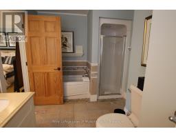 V1, W1 - 1020 Birch Glen Road, Lake Of Bays, ON P0B1A0 Photo 29