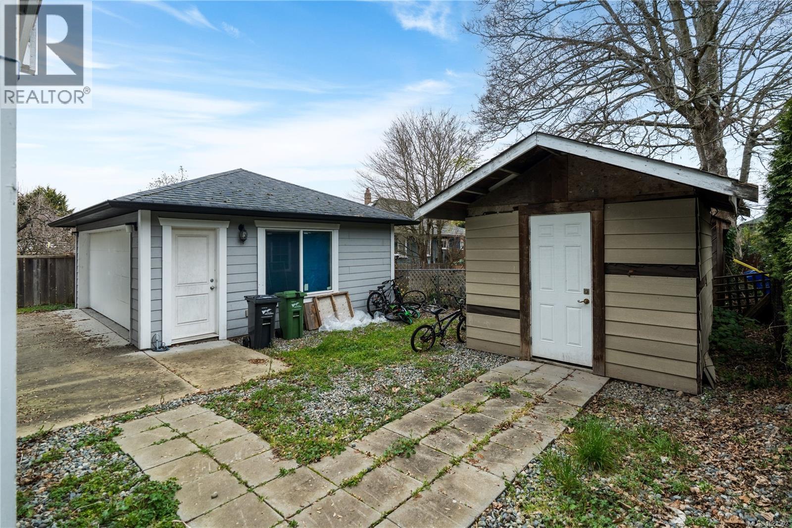 2509 Graham St, Victoria