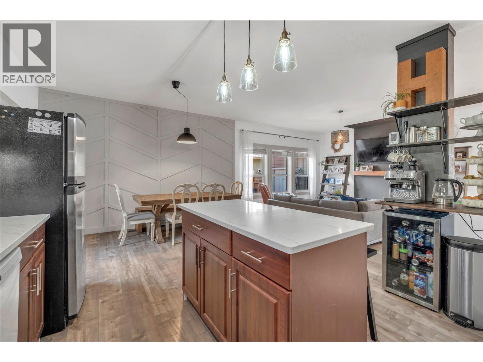 206 Westridge Court, Princeton