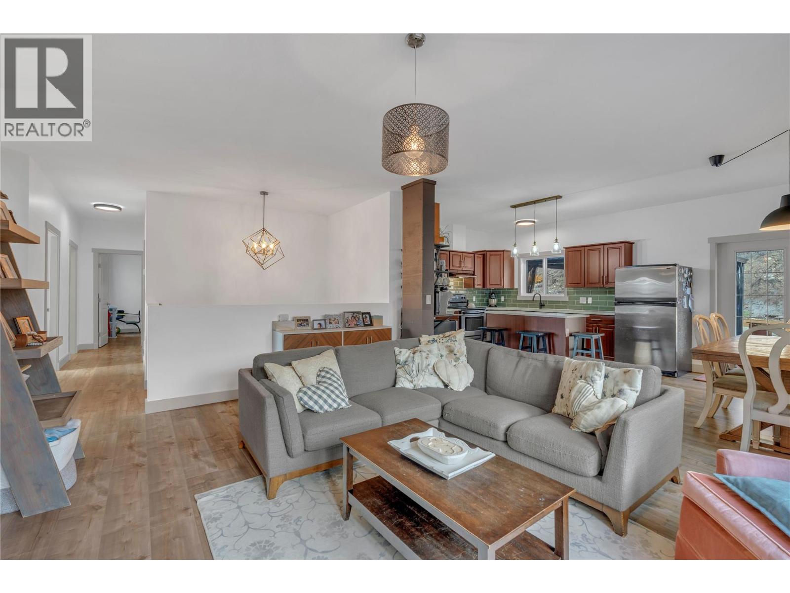 206 Westridge Court, Princeton