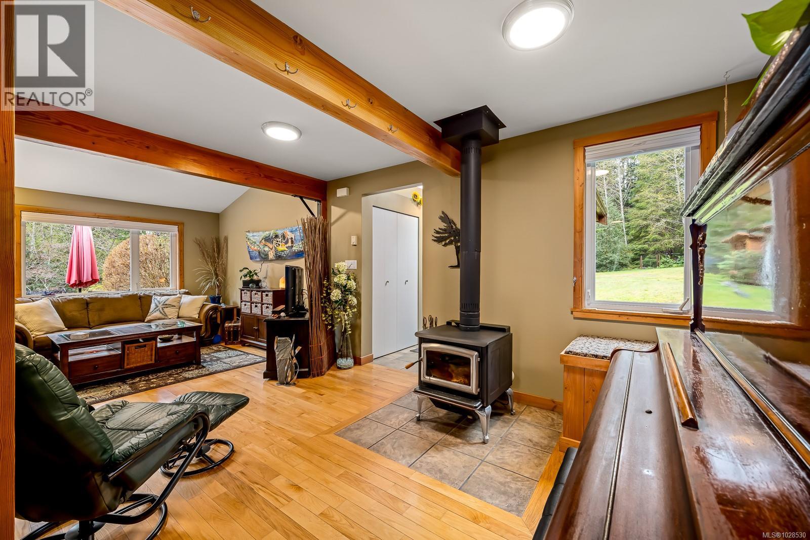 1590 Carrington Bay Rd - 11