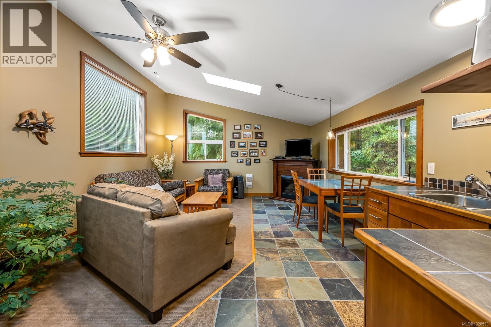 1590 Carrington Bay Rd - 39