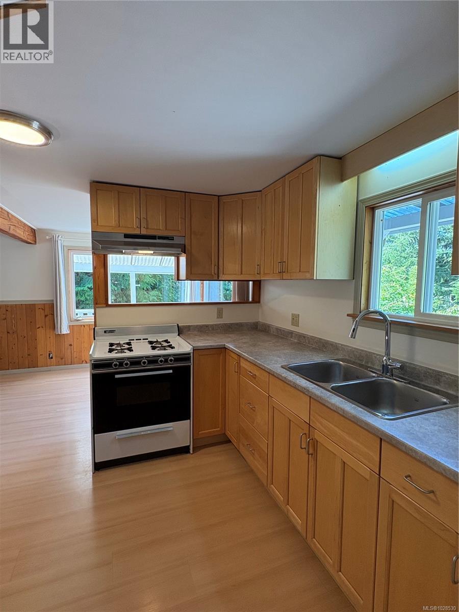 1590 Carrington Bay Rd - 51