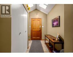 1590 Carrington Bay Rd, Cortes Island, BC V0P1Z0 Photo 21