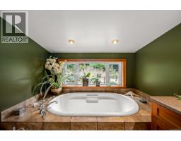 1590 Carrington Bay Rd, Cortes Island, BC V0P1Z0 Photo 28