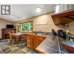 1590 Carrington Bay Rd, Cortes Island, BC V0P1Z0 Photo 40