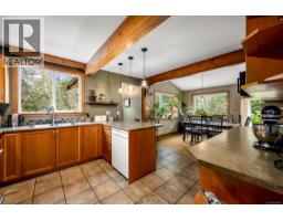Recreation room - 1590 Carrington Bay Rd, Cortes Island, BC V0P1Z0 Photo 6