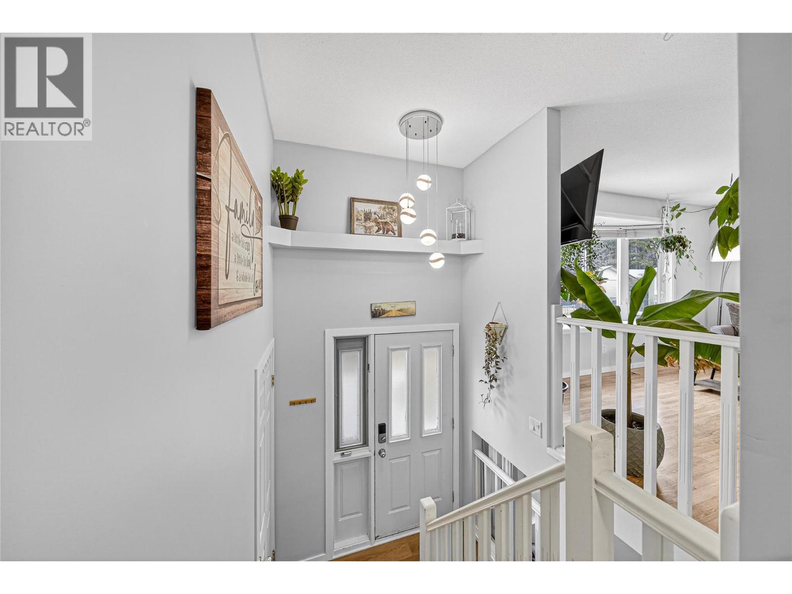 345 Pacific Yew Crescent, Sparwood