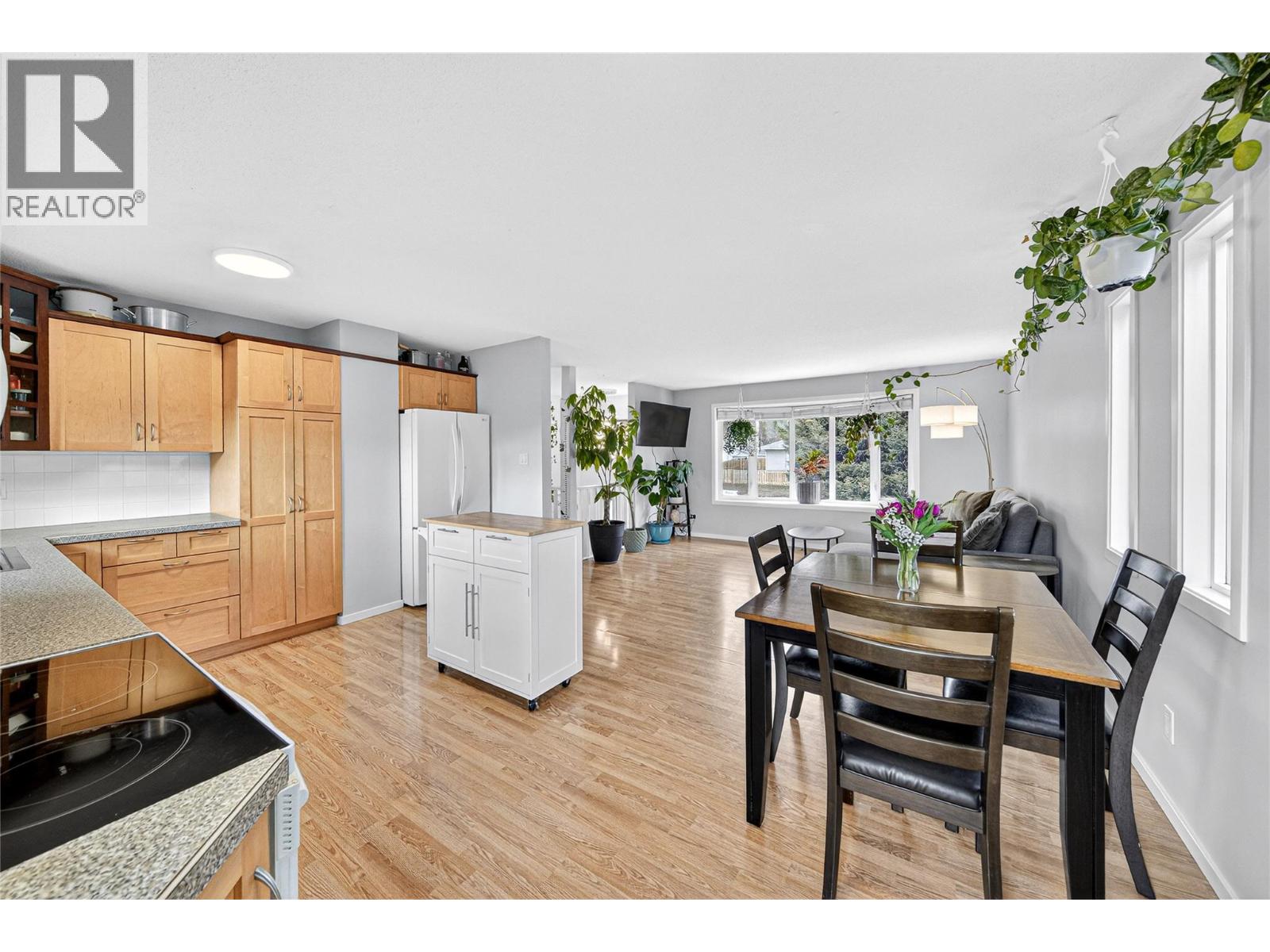 345 Pacific Yew Crescent, Sparwood