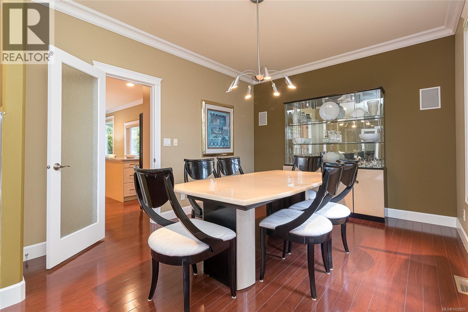 4073 LONGVIEW DR - 10