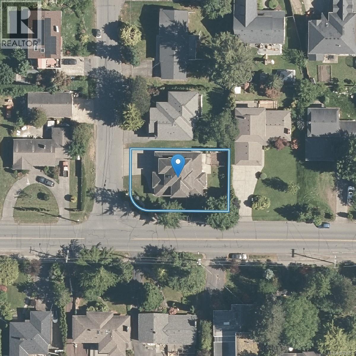 4073 LONGVIEW DR - 39