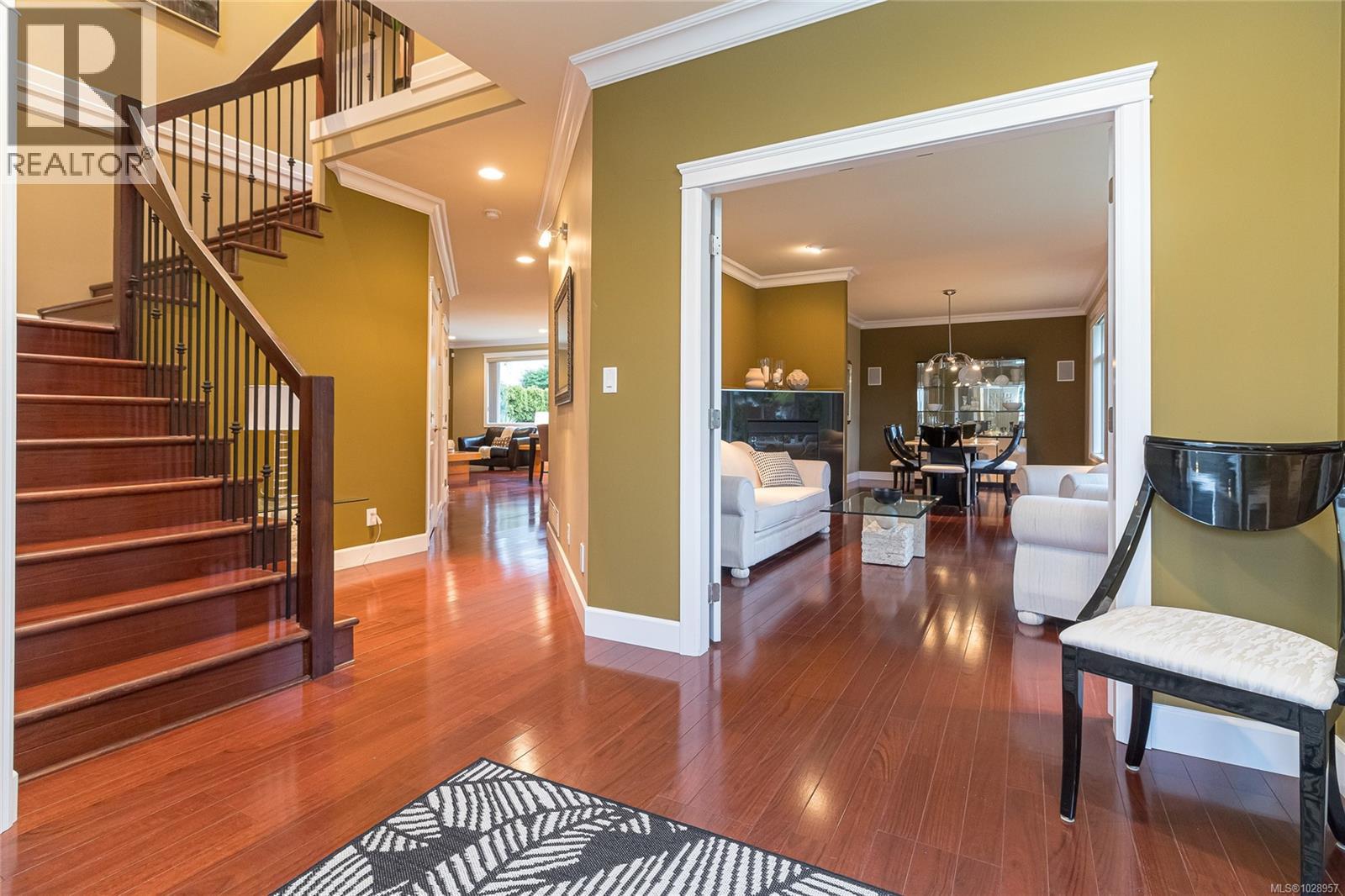 4073 LONGVIEW DR - 5