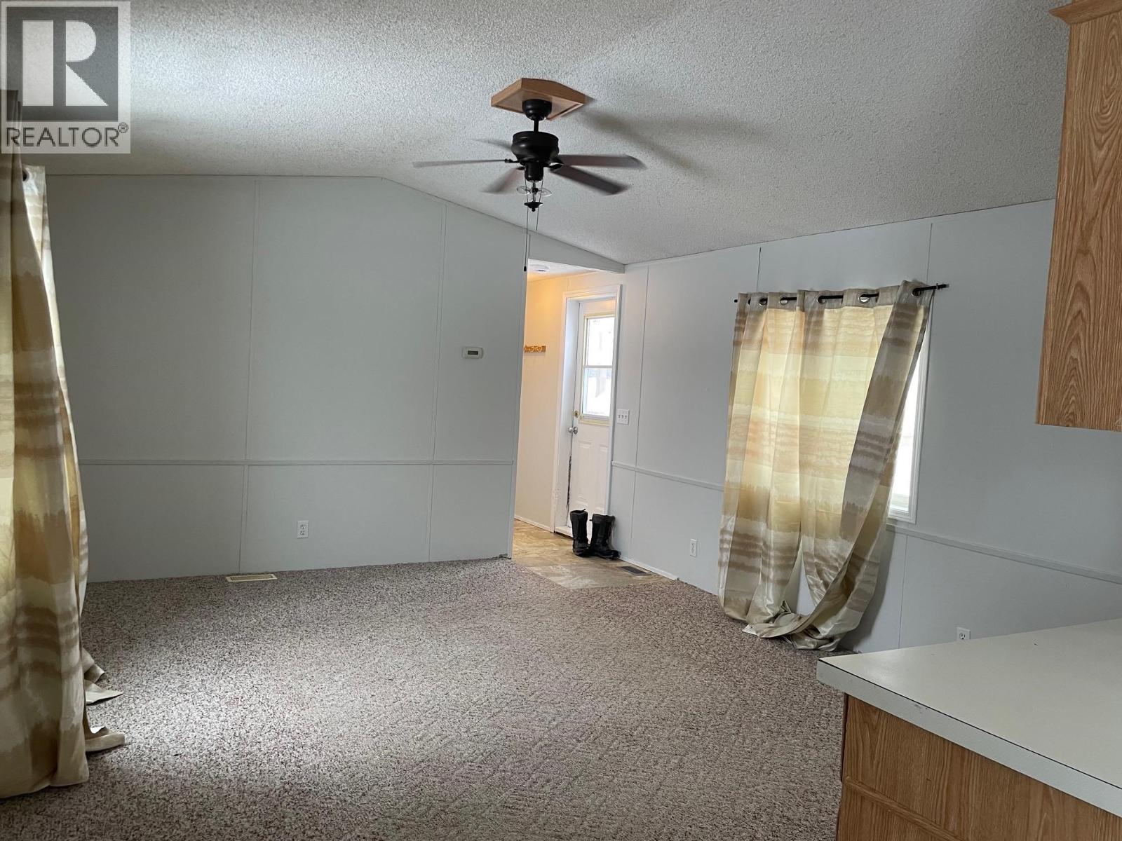 5256 42 STREET, Fort Nelson