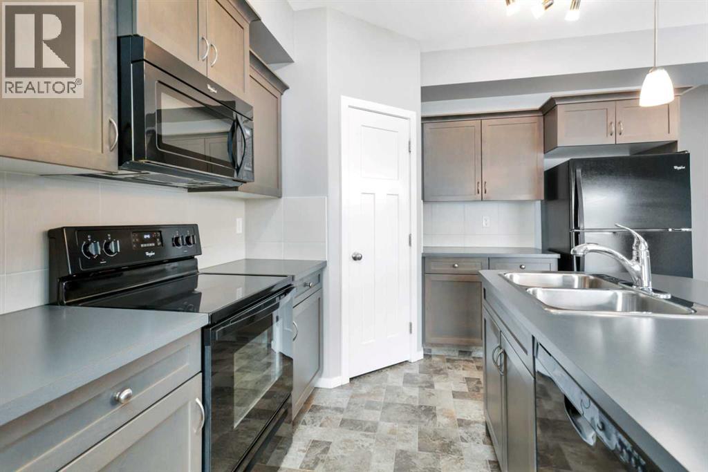 49 Thomlison Avenue, Red Deer