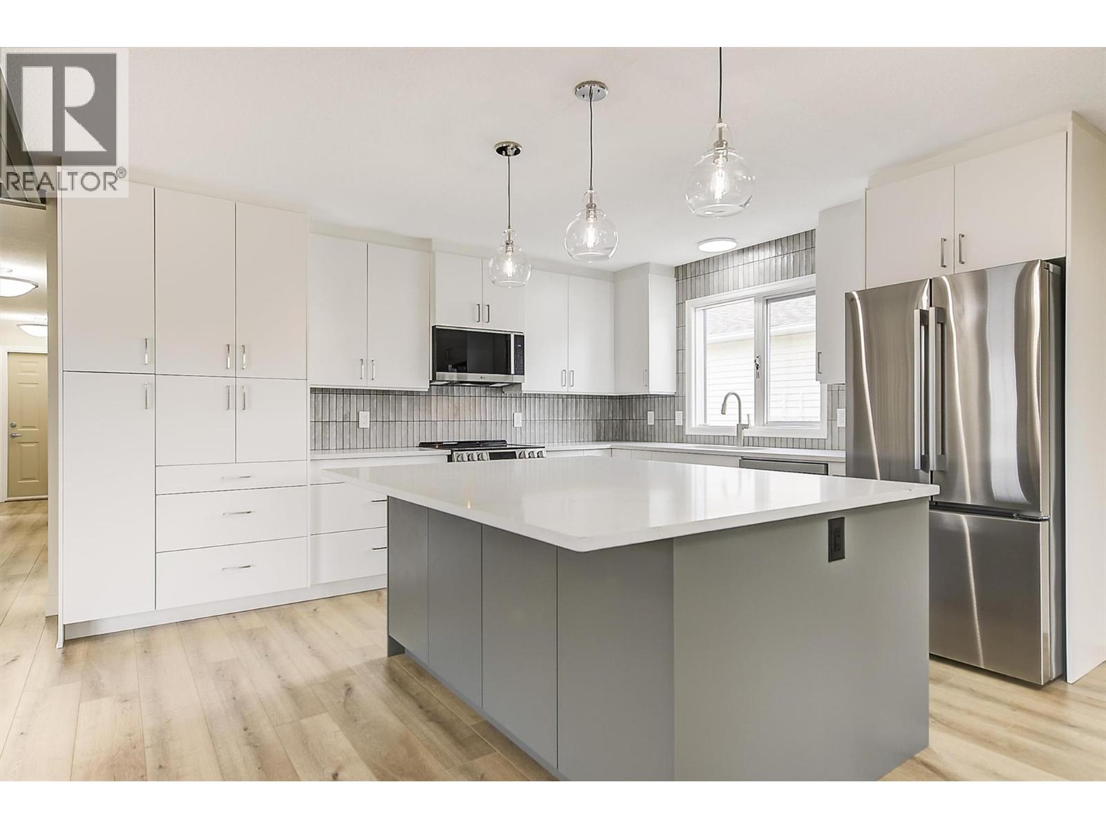 1255 Raymer Avenue Unit# 202, Kelowna