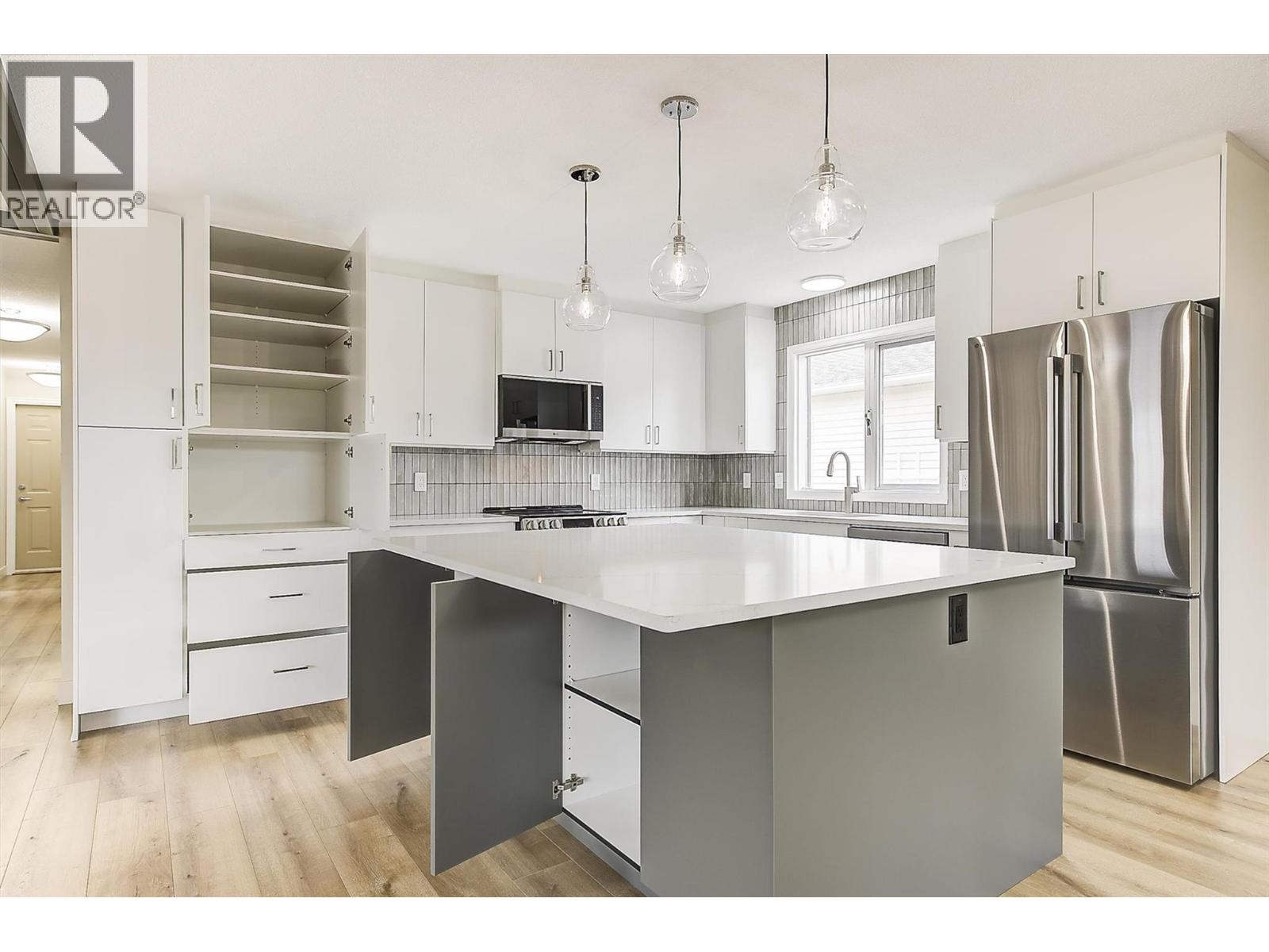 1255 Raymer Avenue Unit# 202, Kelowna