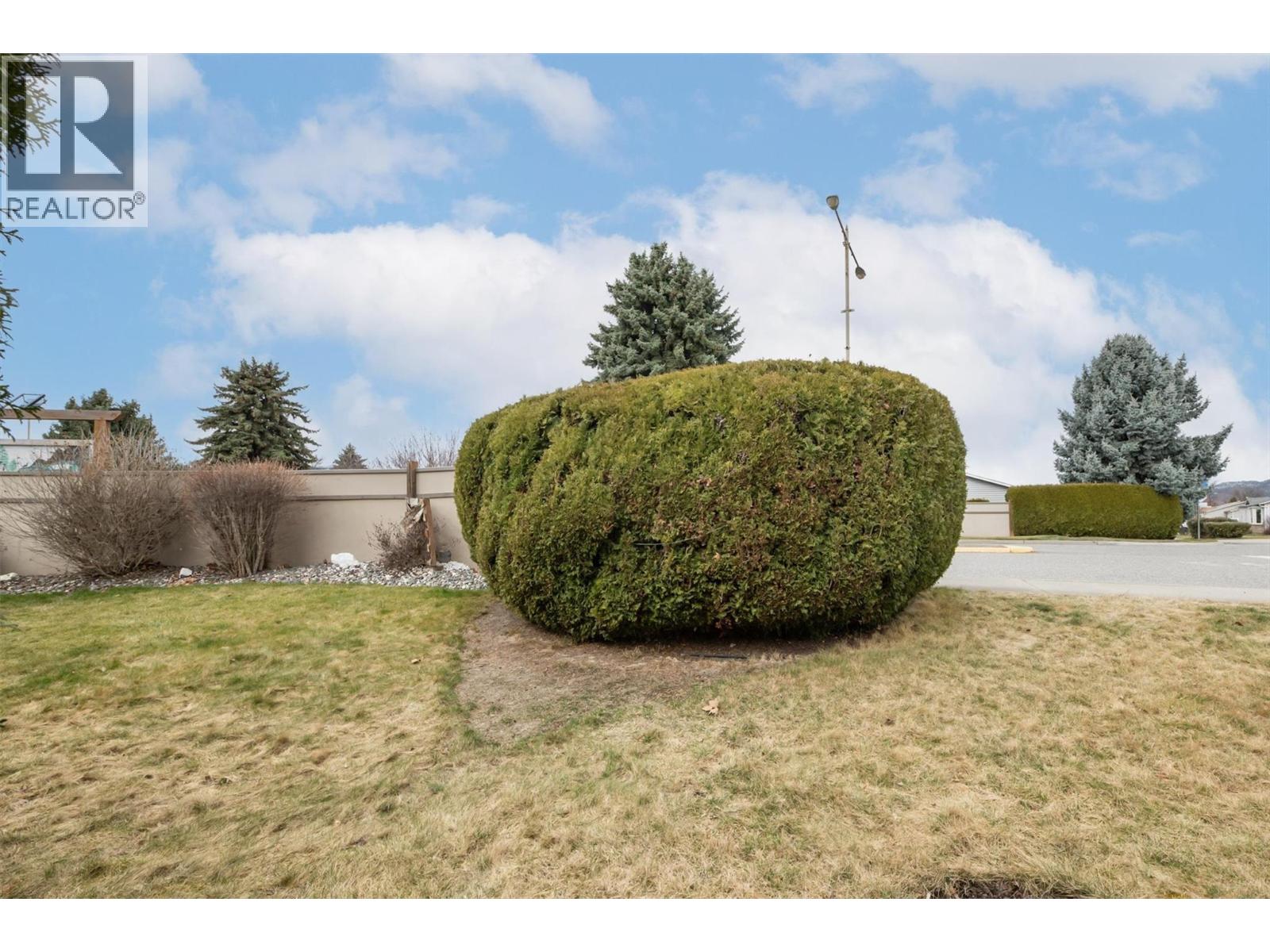 1255 Raymer Avenue Unit# 202, Kelowna