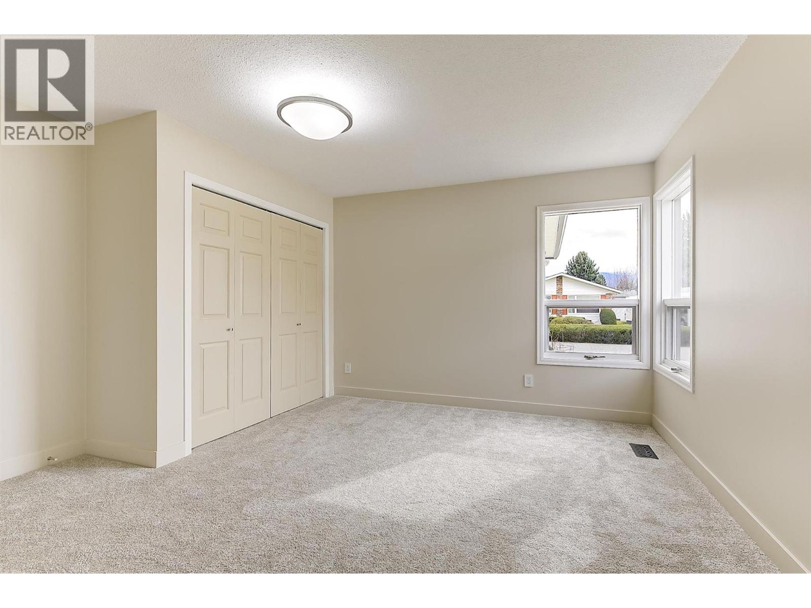 1255 Raymer Avenue Unit# 202, Kelowna