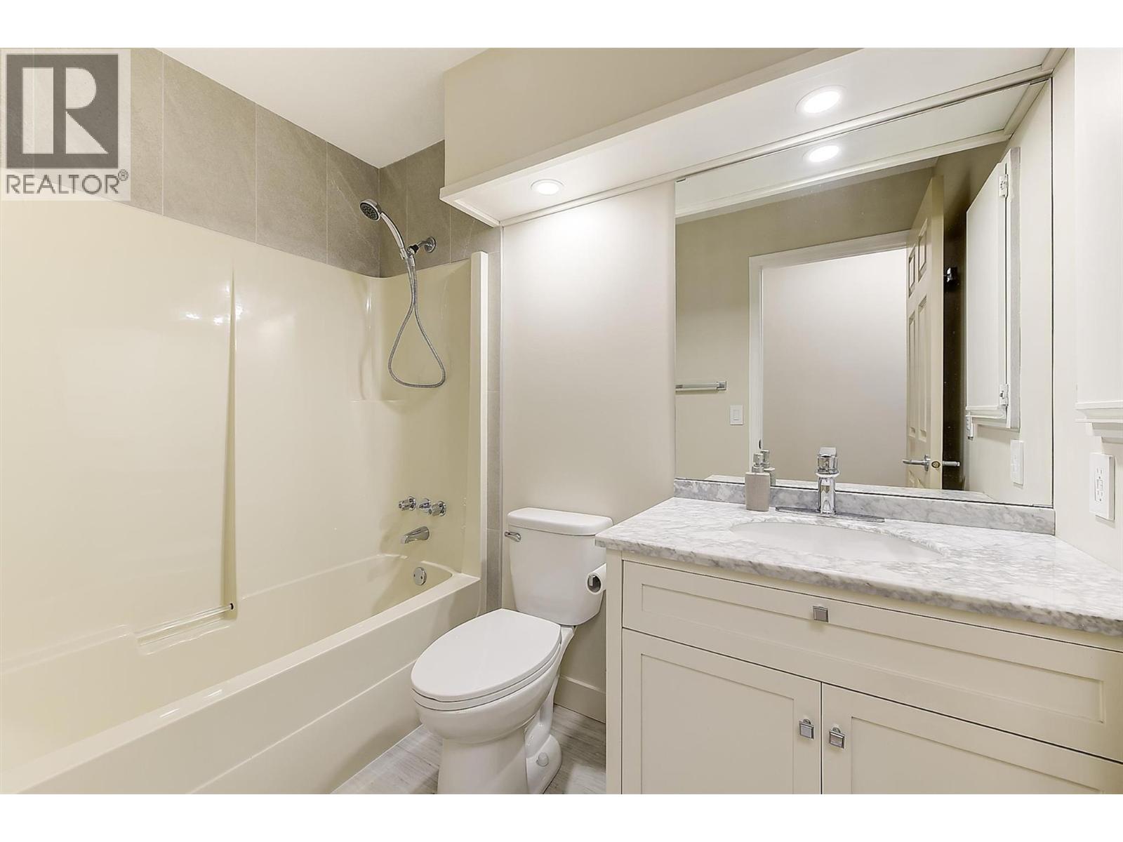 1255 Raymer Avenue Unit# 202, Kelowna