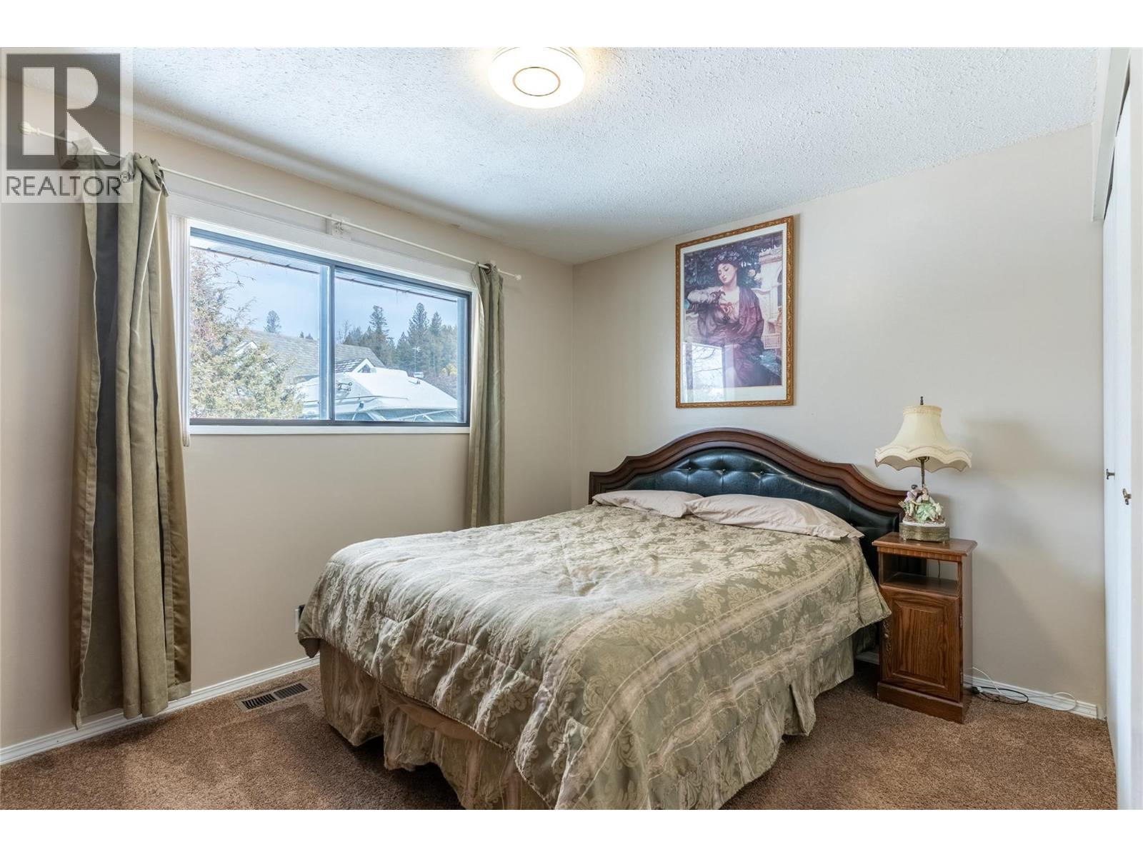 52 BRECCIA Drive, Logan Lake