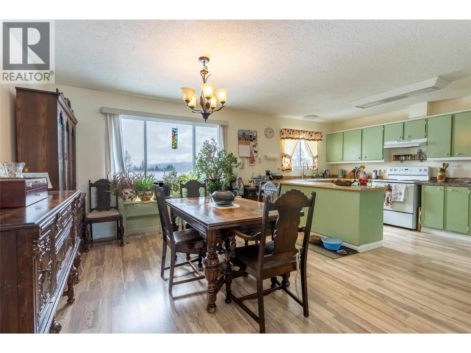 52 BRECCIA Drive, Logan Lake