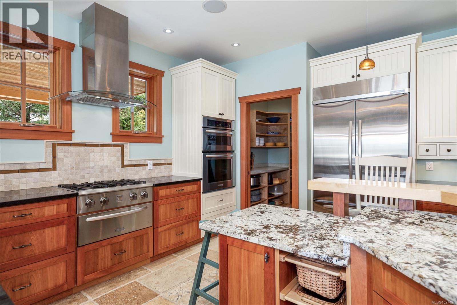  121 Howard Road, Salt Spring