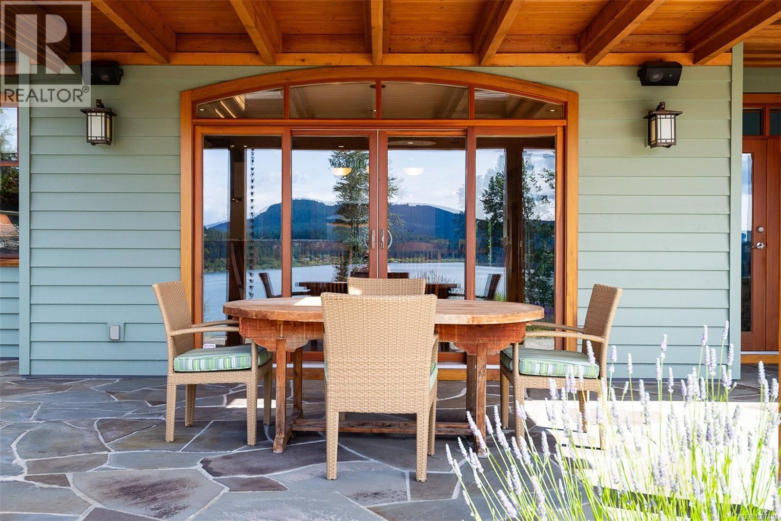  121 Howard Road, Salt Spring