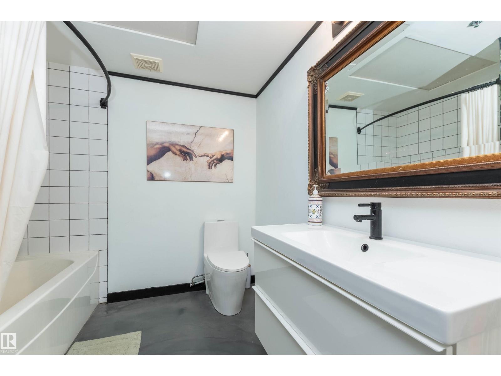 #212 10309 107 ST NW, Edmonton