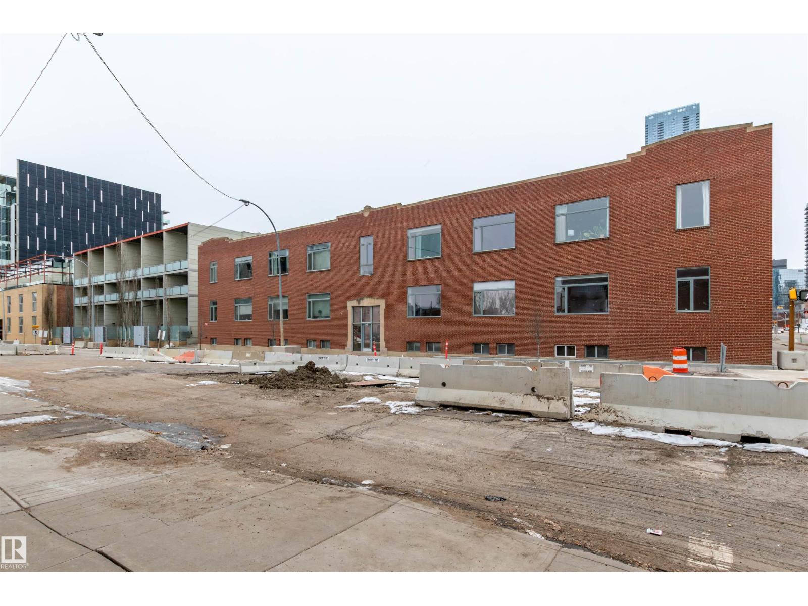 #212 10309 107 ST NW, Edmonton