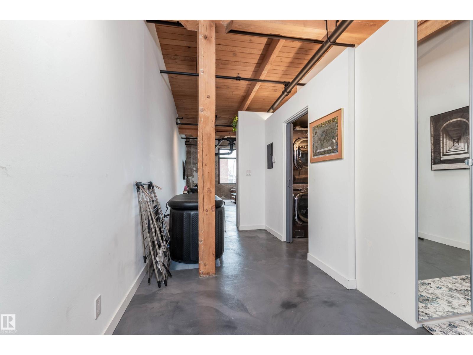 #212 10309 107 ST NW, Edmonton