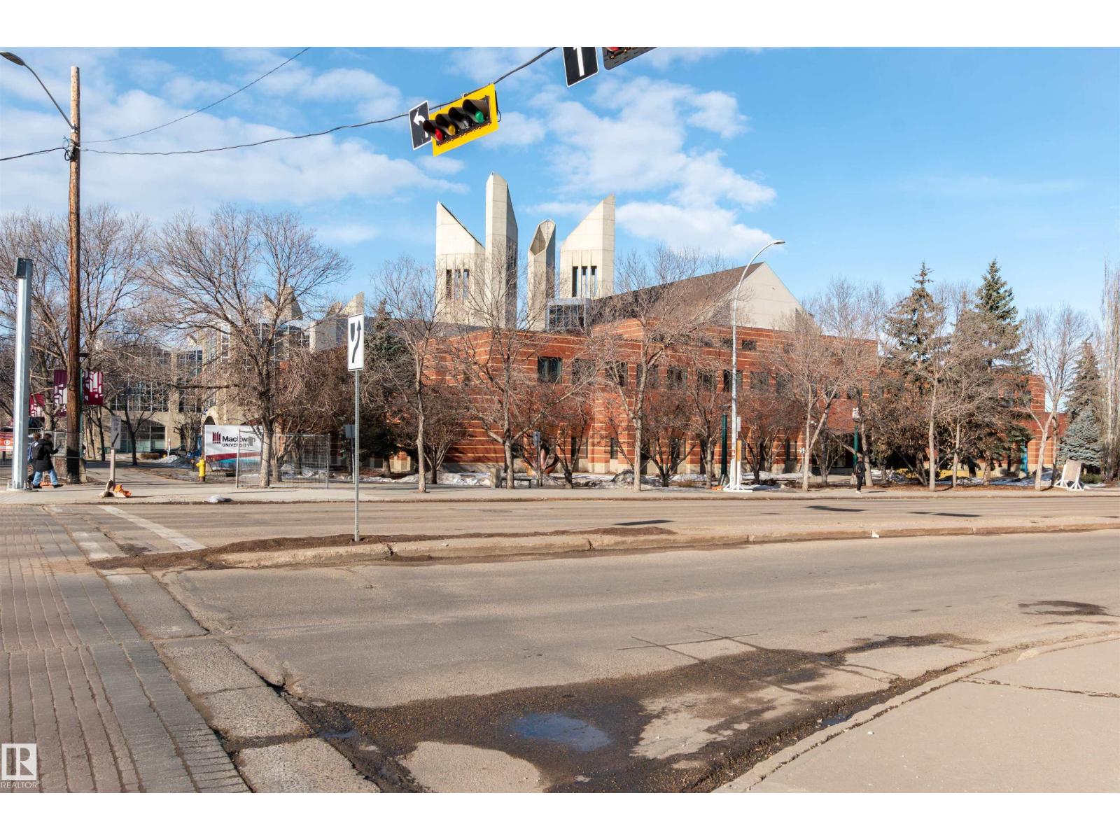 #212 10309 107 ST NW, Edmonton