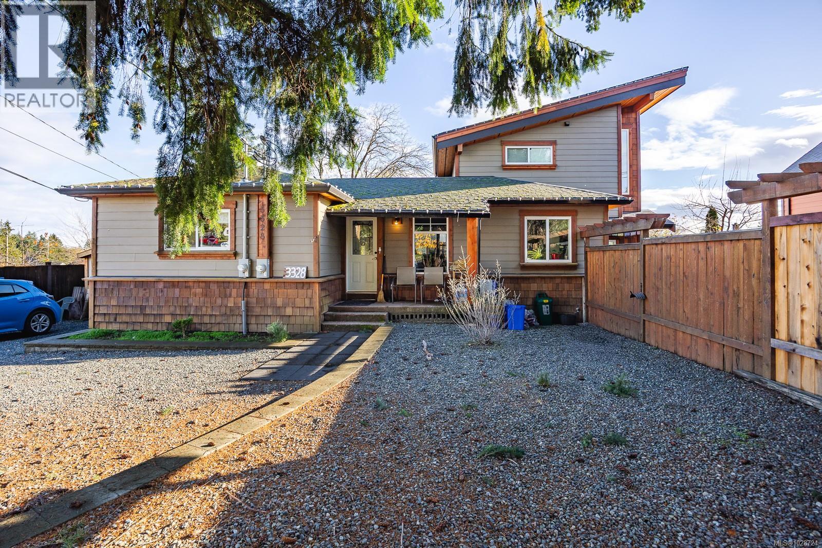 3328 Third St - 1