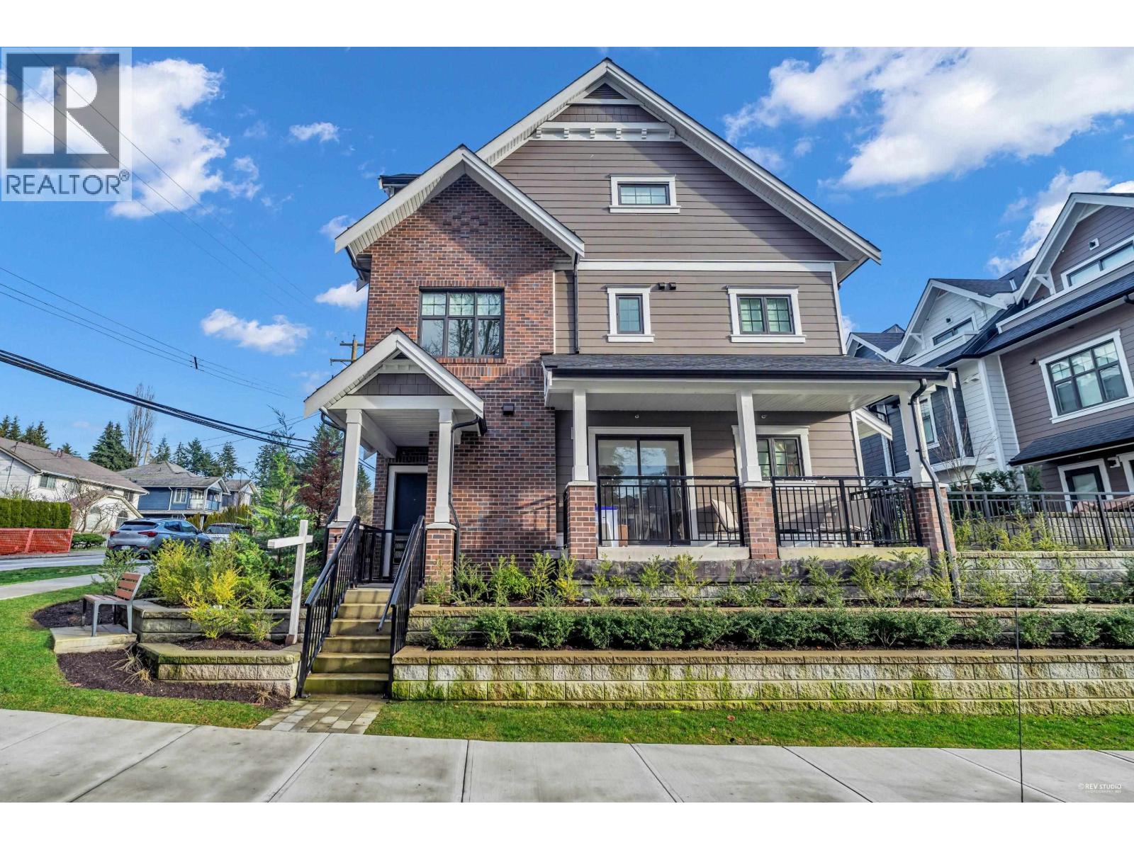 116 678 FAIRVIEW STREET, Coquitlam