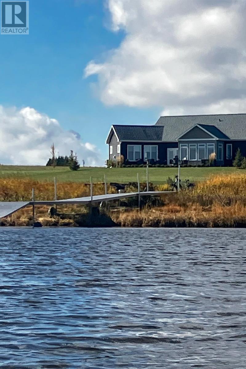148 BLUE BAY Drive - 32