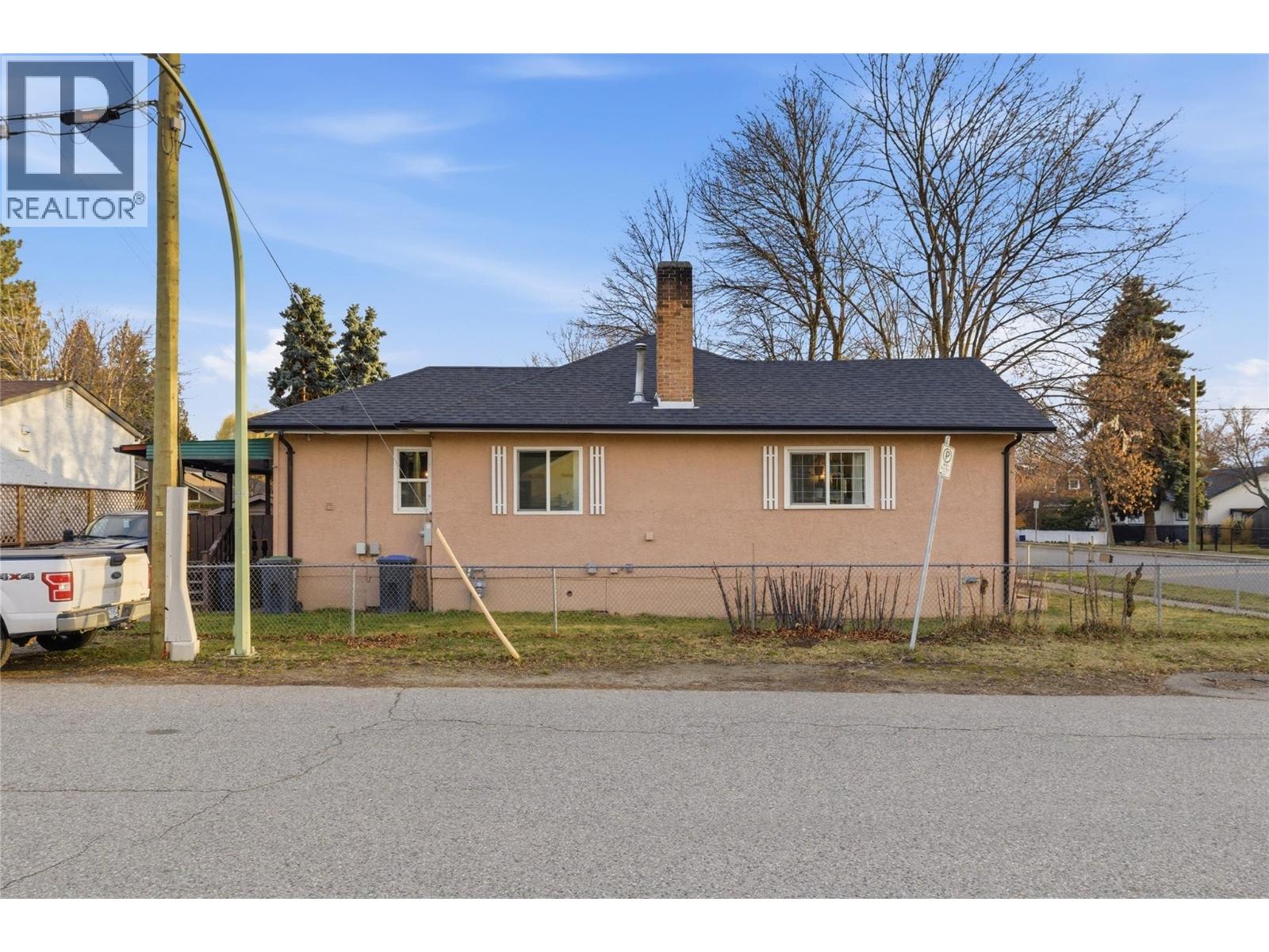 1941 Water Street, Kelowna