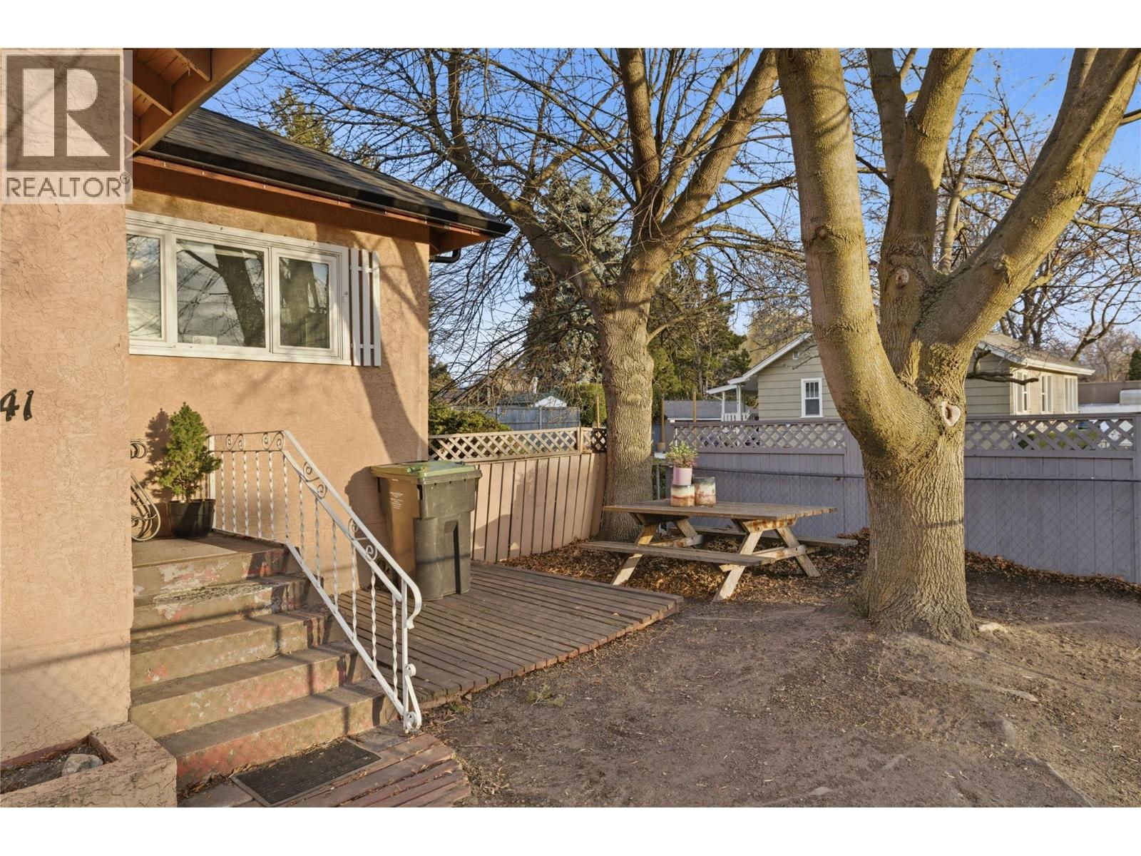 1941 Water Street, Kelowna