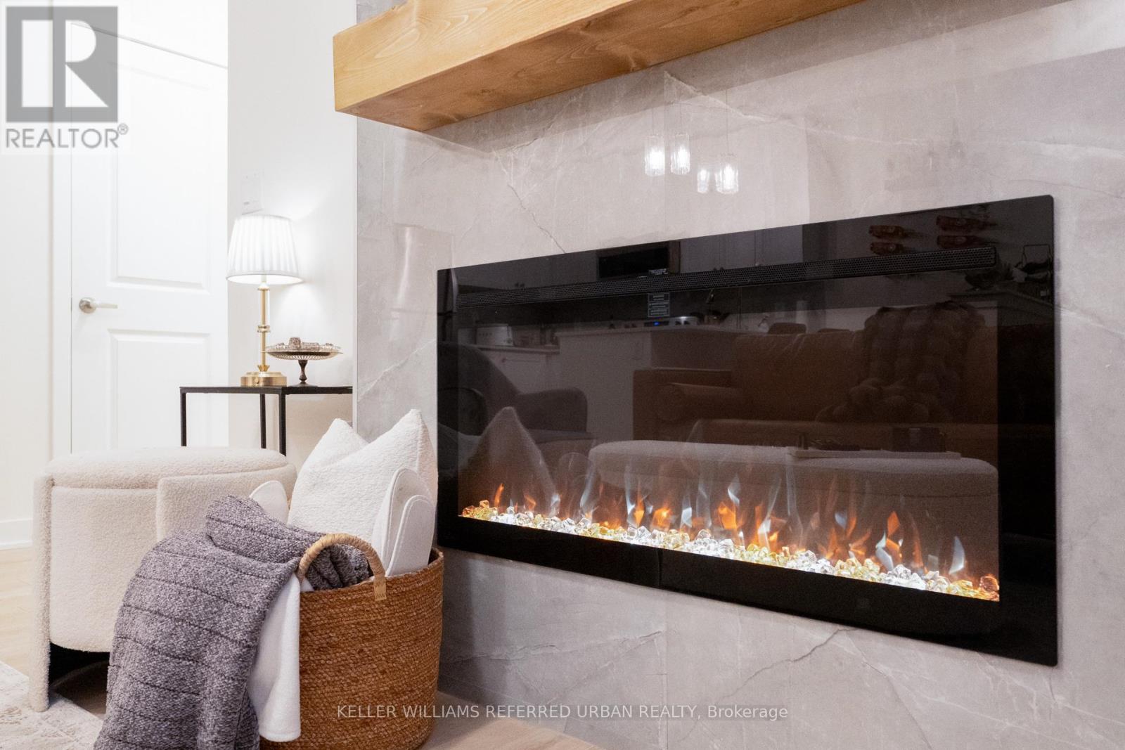 1413 - 1695 DERSAN STREET