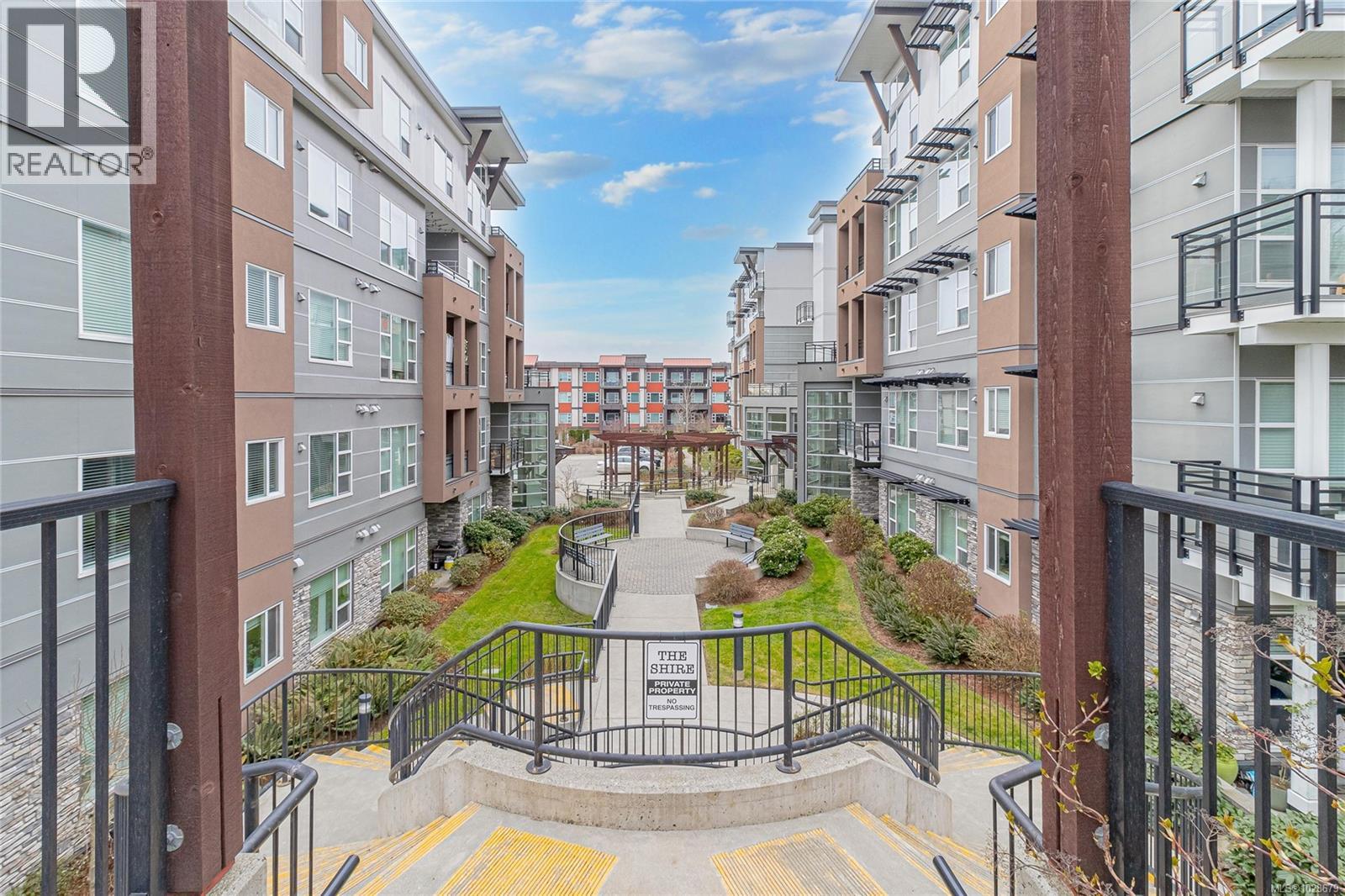 #203 1020 INVERNESS RD - Image 2