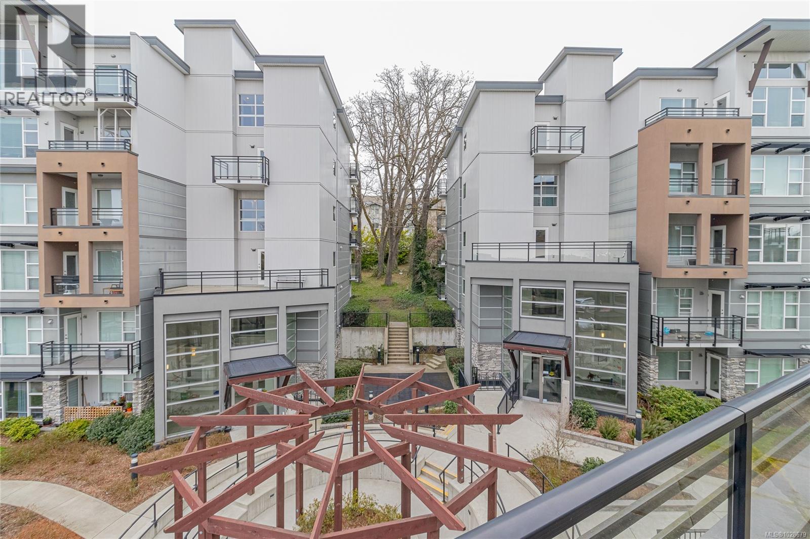 #203 1020 INVERNESS RD - 28