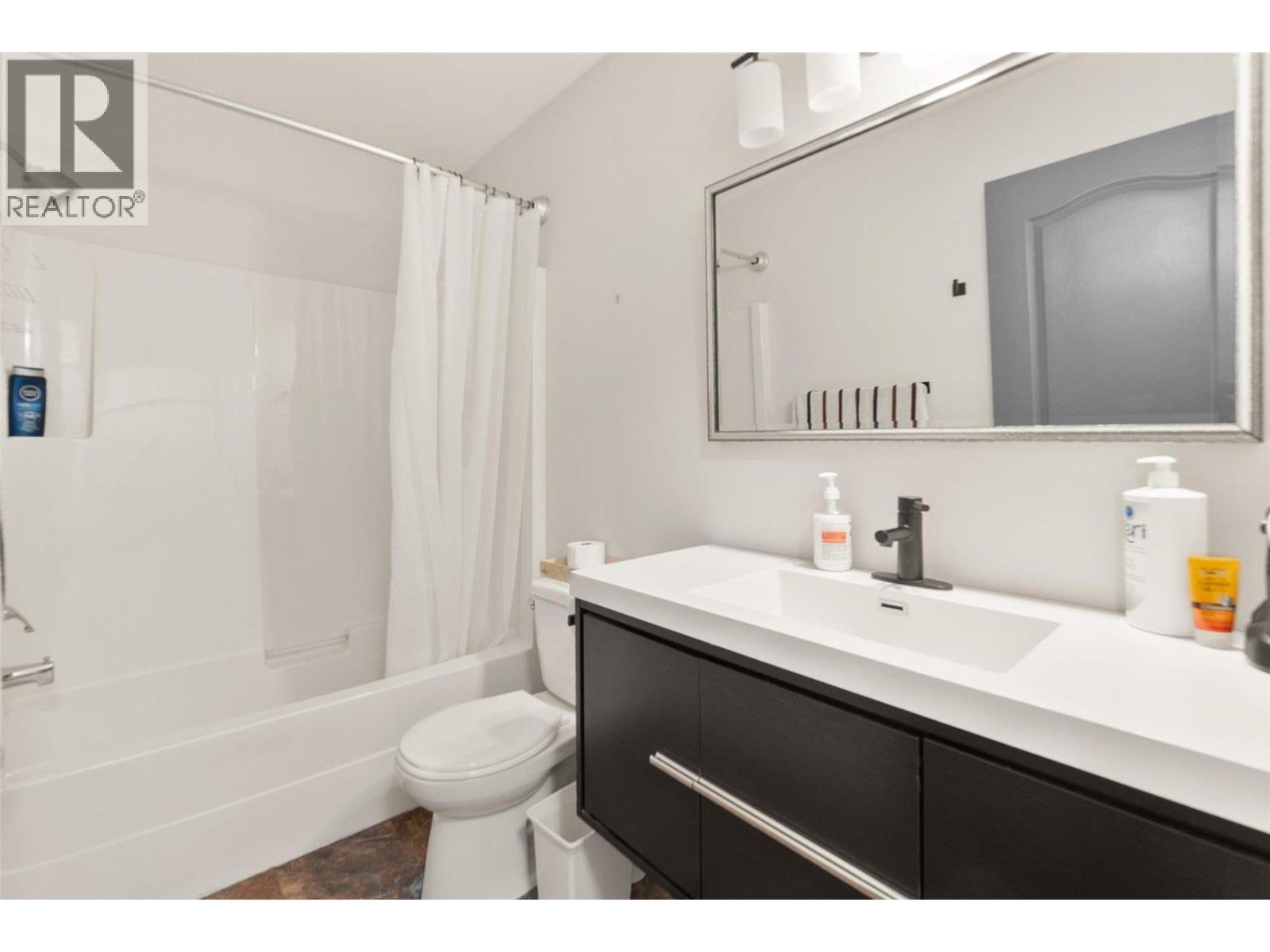 2210 Louie Drive Unit# 89, West Kelowna