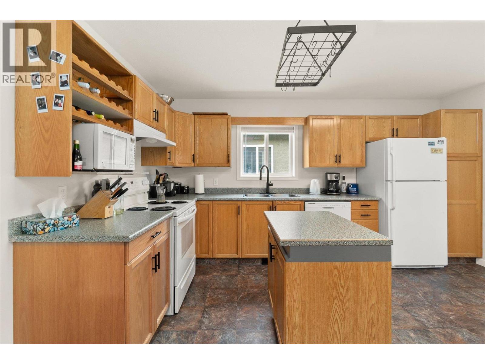 2210 Louie Drive Unit# 89, West Kelowna