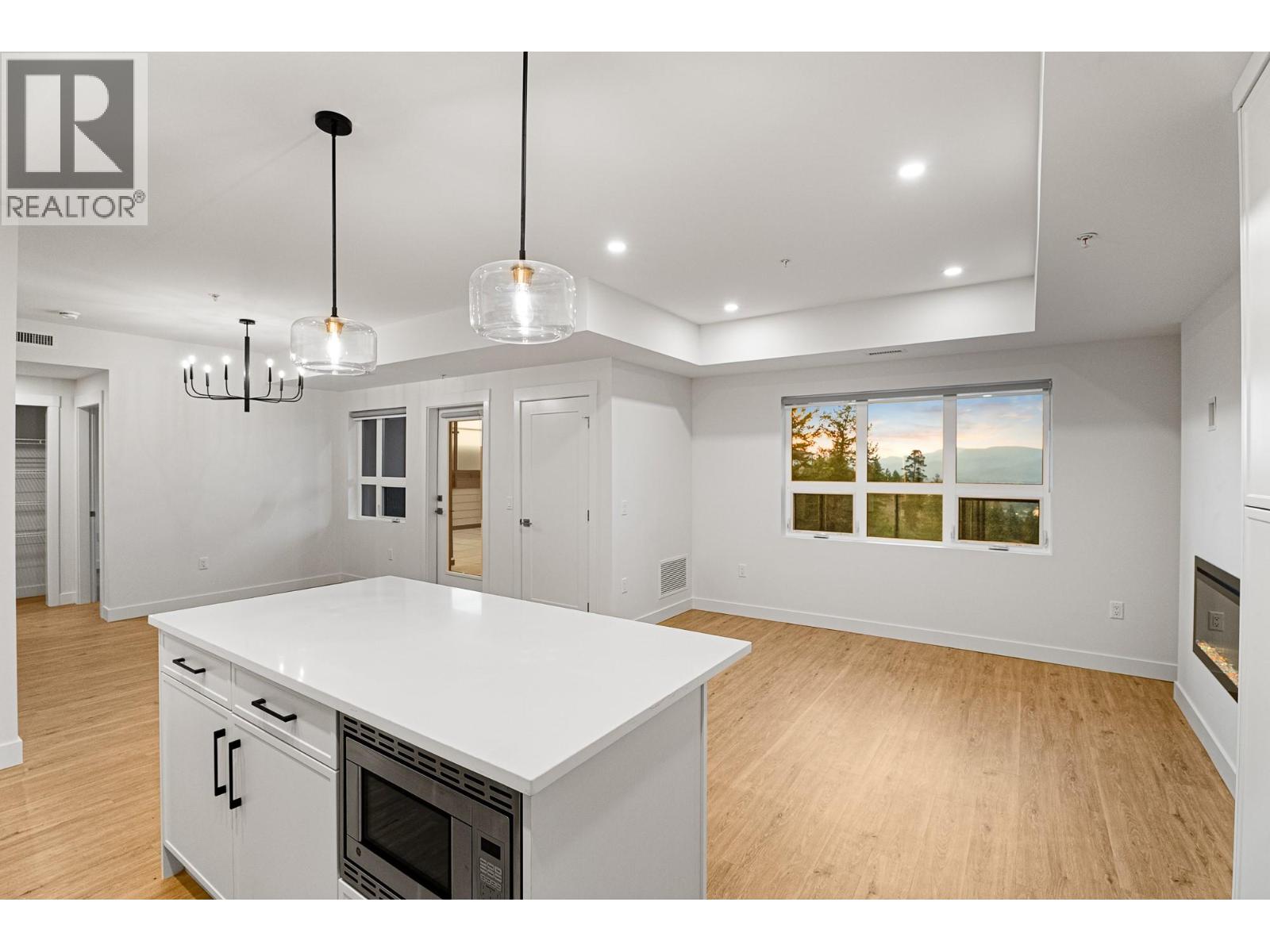 1844 Qu'Appelle Boulevard Unit# 103, Kamloops