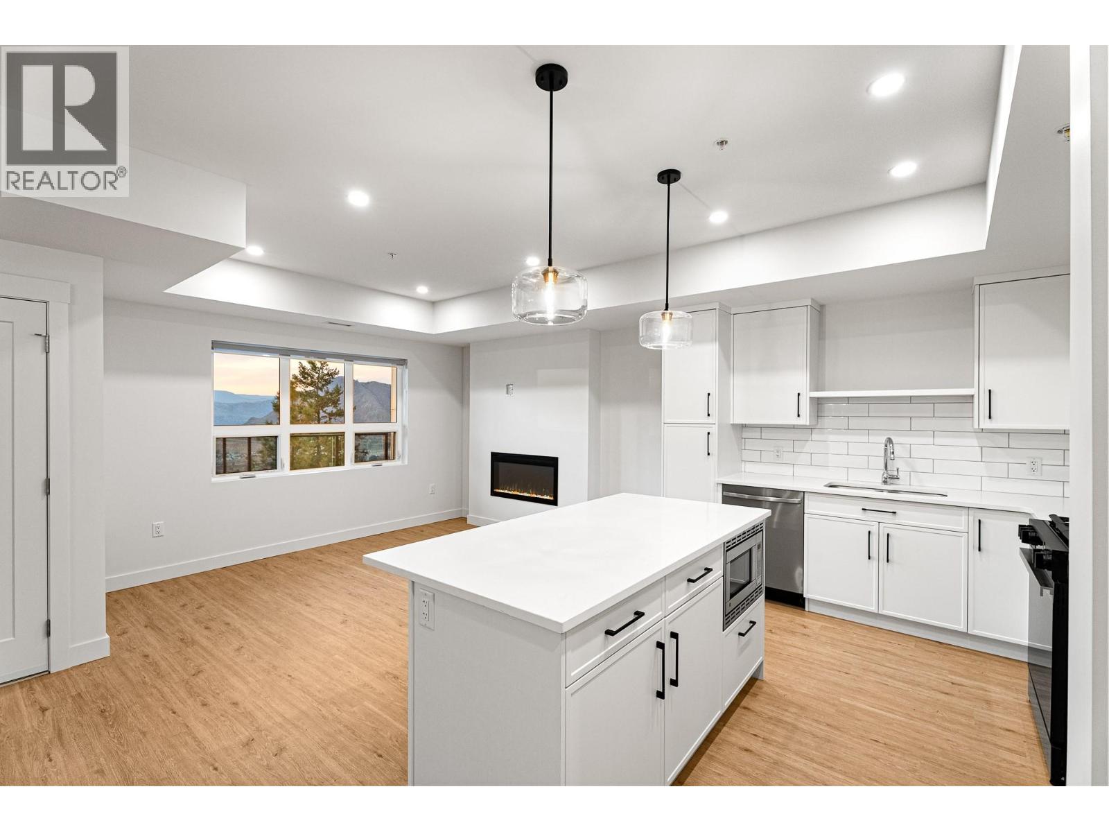 1844 Qu'Appelle Boulevard Unit# 103, Kamloops