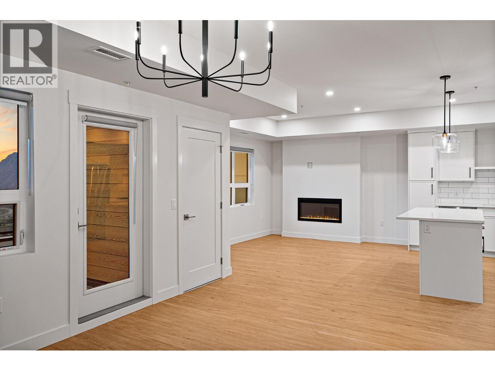 1844 Qu'Appelle Boulevard Unit# 103, Kamloops