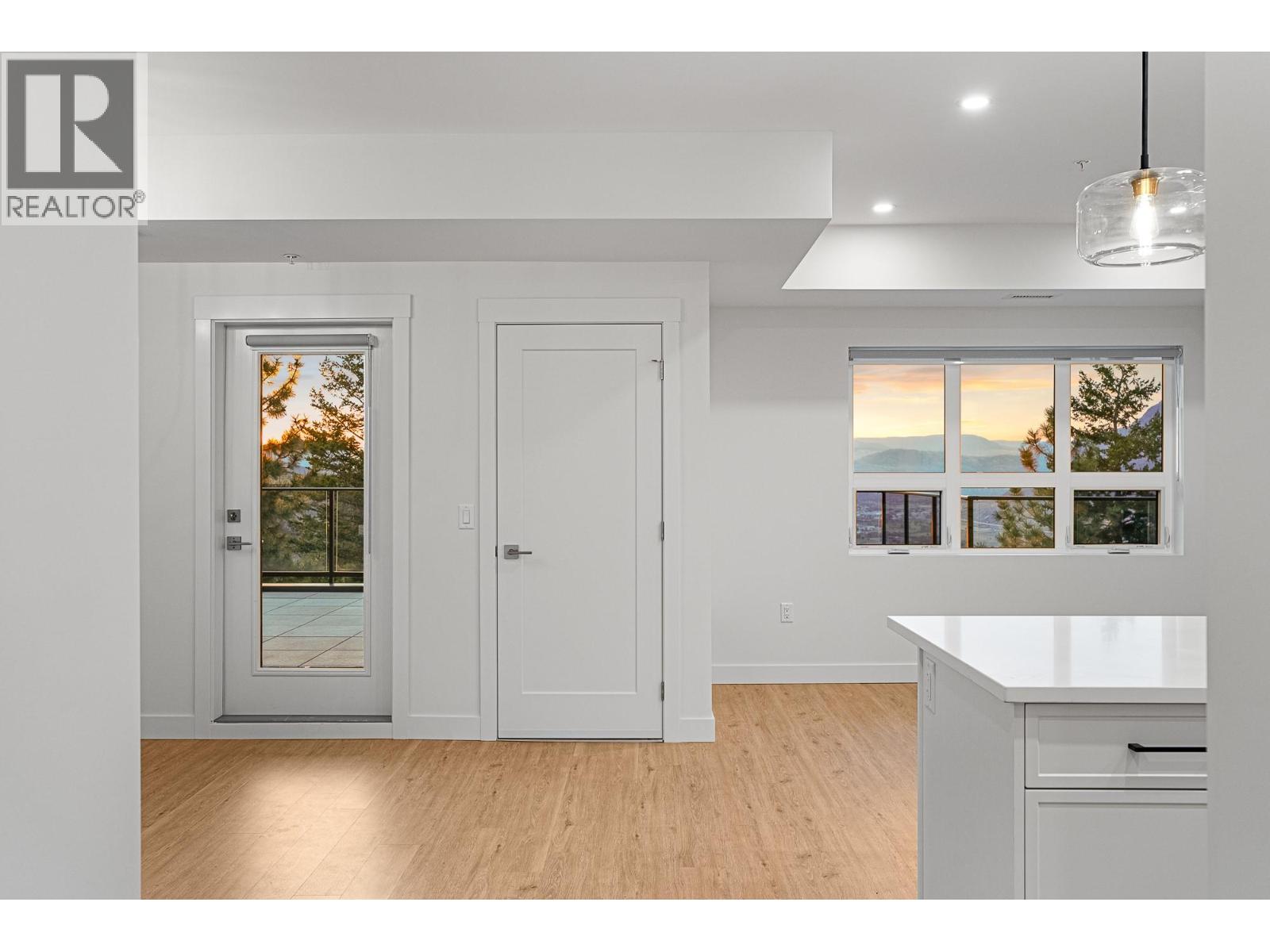 1844 Qu'Appelle Boulevard Unit# 103, Kamloops