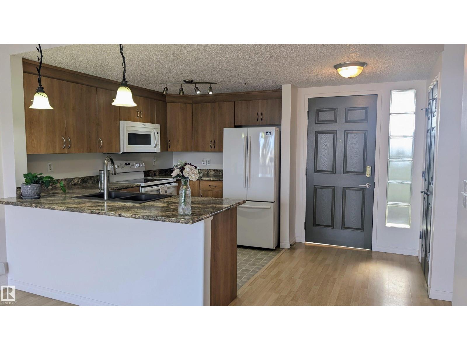 Single Family House for Sale in #   AV NW Edmonton 