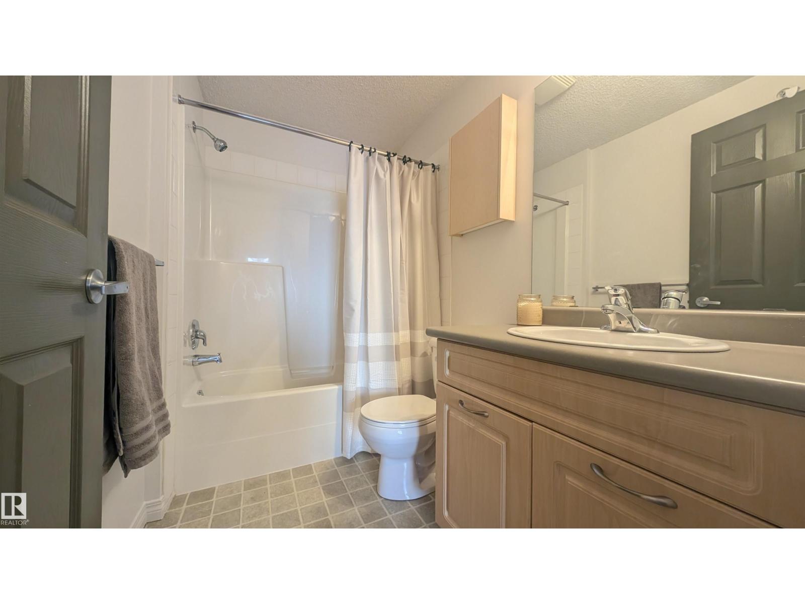 Single Family House for Sale in #   AV NW Edmonton 