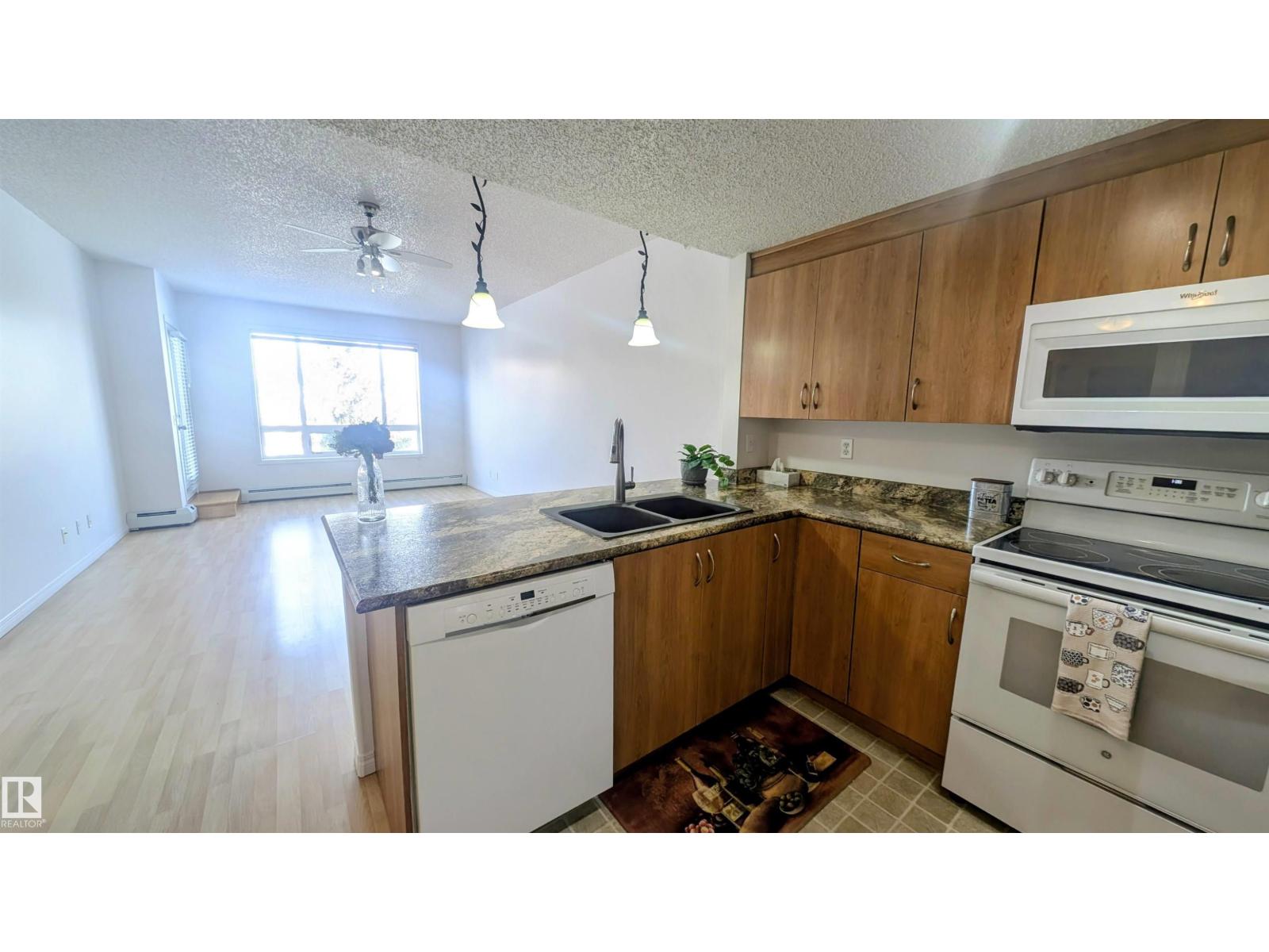 Single Family House for Sale in #   AV NW Edmonton 