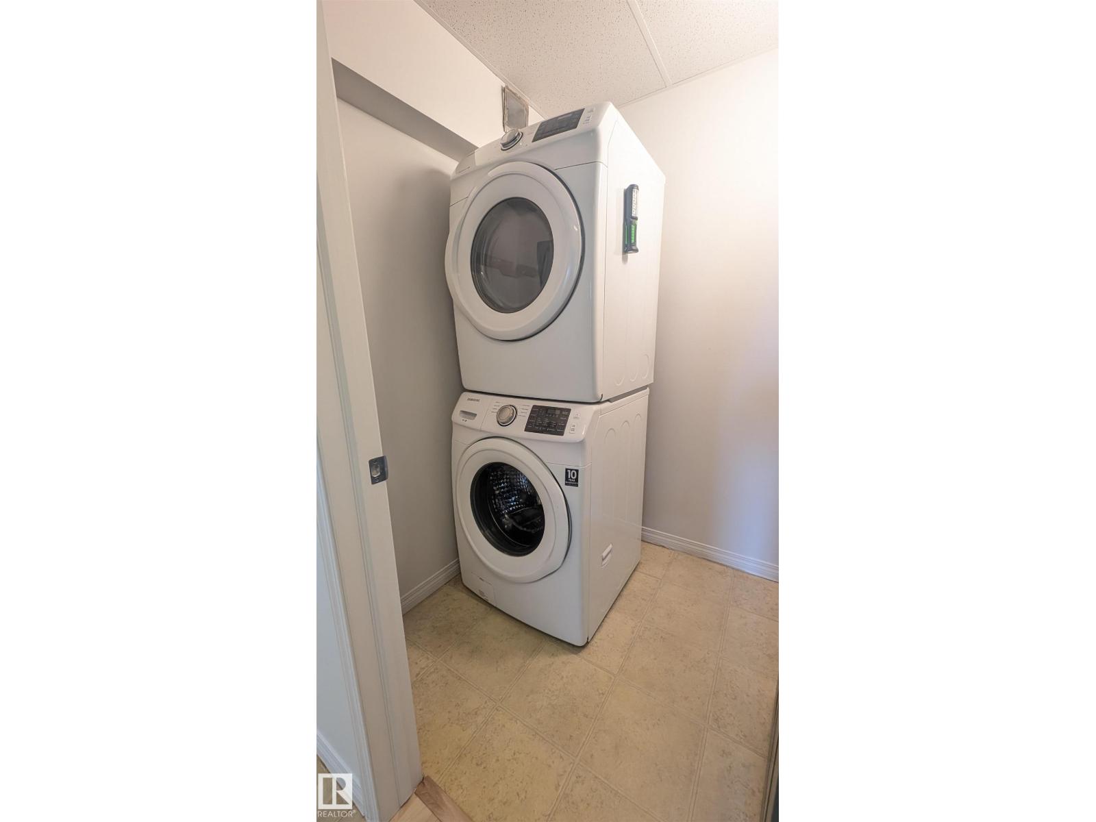 Single Family House for Sale in #   AV NW Edmonton 