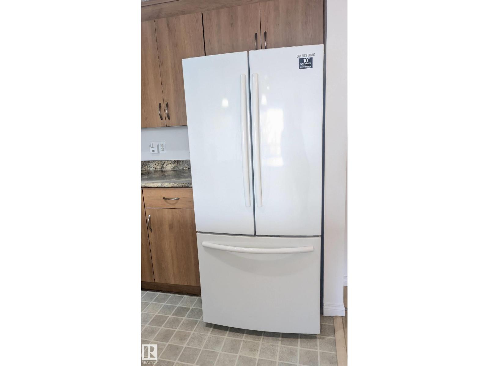 Single Family House for Sale in #   AV NW Edmonton 